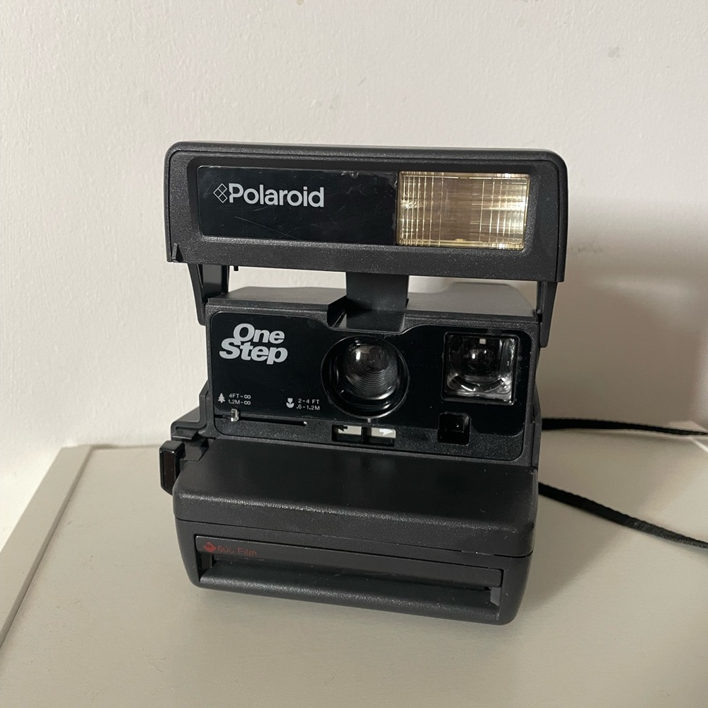 Polaroid OneStep Black Instant Camera